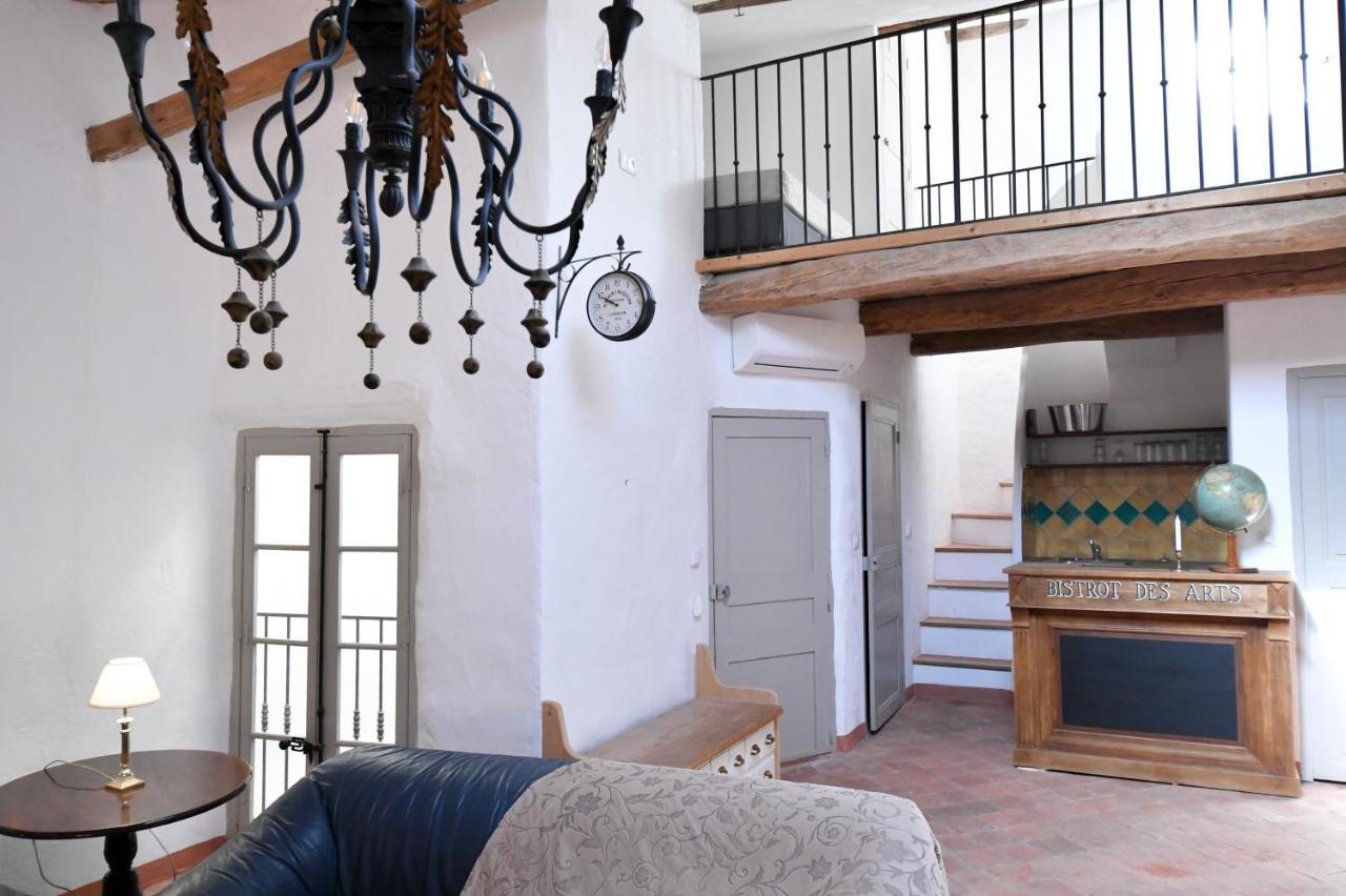 La Cachette Du Comte Bed & Breakfast Montfort-sur-Argens ภายนอก รูปภาพ